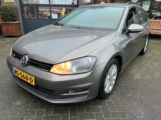 Volkswagen Golf 1.0 TSI Comfortline  Trekhaak PDC Nette auto!