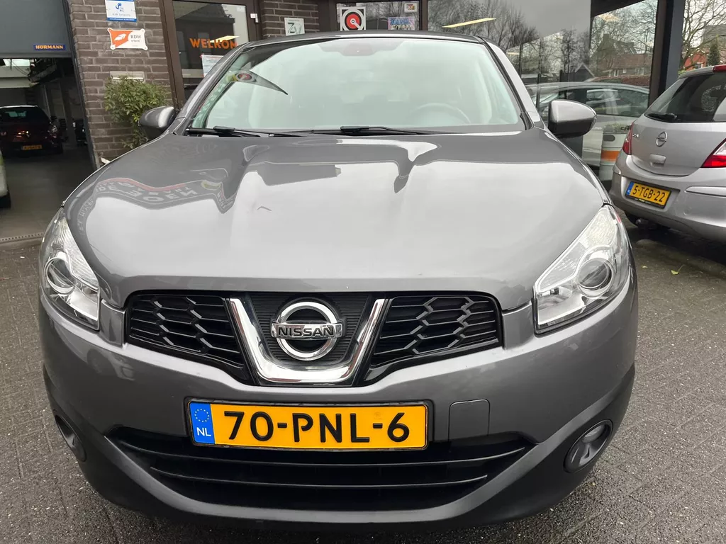 Nissan Qashqai 1.6 5D 2WD ACENTA