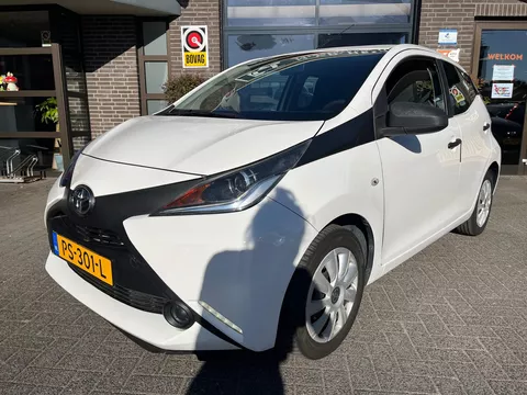 Toyota Aygo 1.0 VVT-i X-play