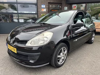 Renault Clio 1.2 16V  Perfect onderhouden!