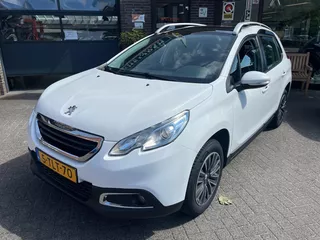 Peugeot 2008 1.2 VTI Active Trekhaak Navigatie Panoramadak