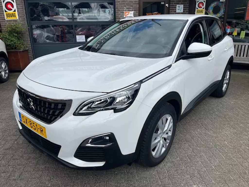 Peugeot 3008 1.2 PureTech Active  CarPlay Camera