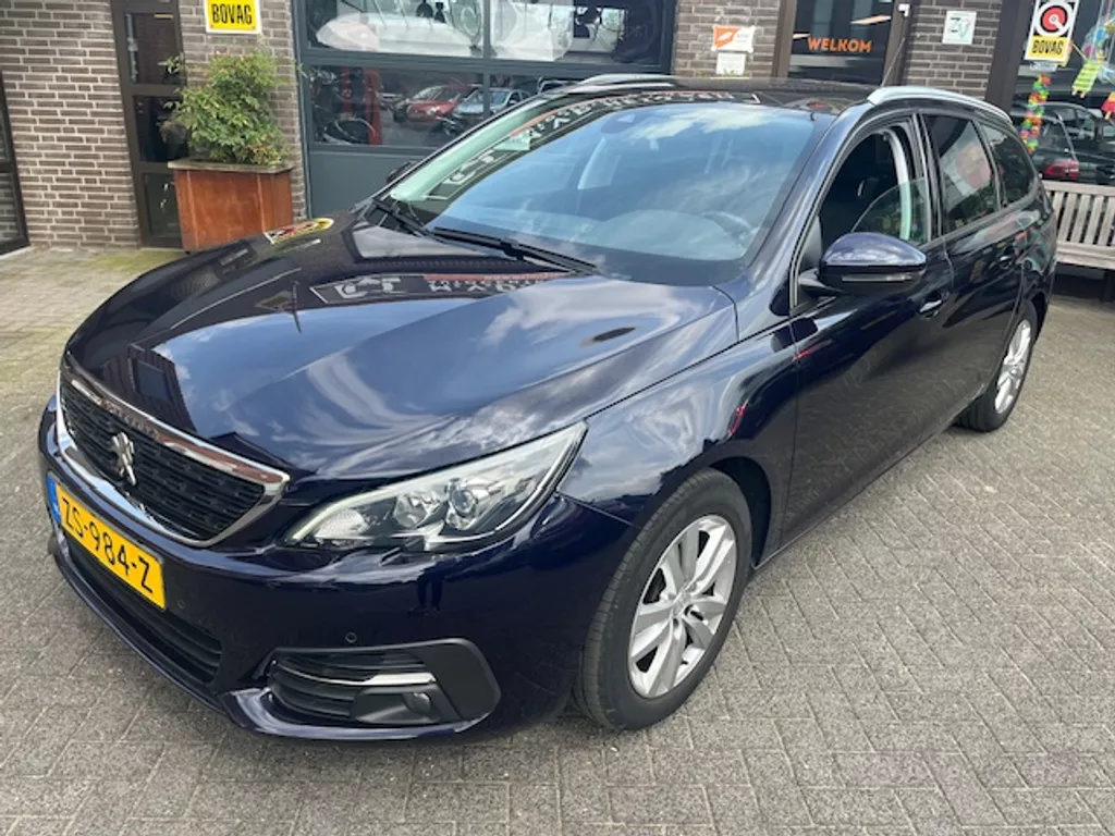 Peugeot 308 1.2 PureTech Executive Trekhaak Camera