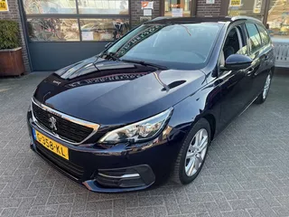 Peugeot 308 1.2 SW PureTech Executive  App-connect